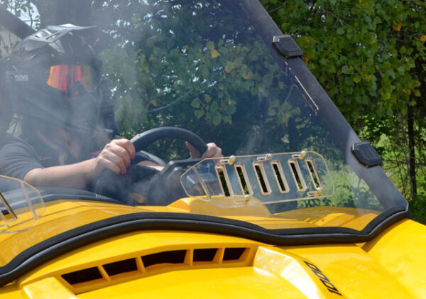 Can-Am Commander Scratch Resistant Vented Full Windshield - Image 4