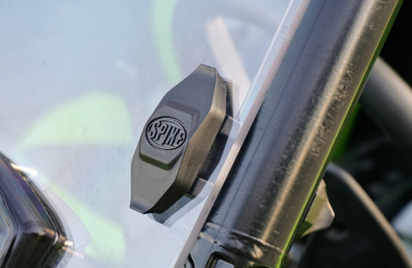 Honda Talon Venting Windshield Featuring Tool-less Rapid Release - Image 4