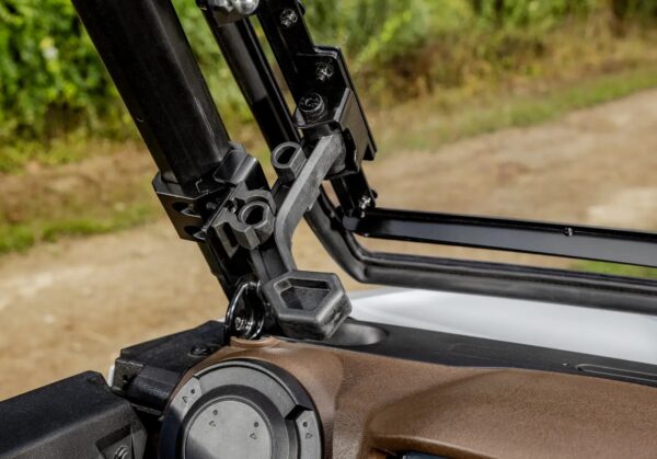 Kawasaki Ridge Scratch-Resistant Flip Windshield - Image 8